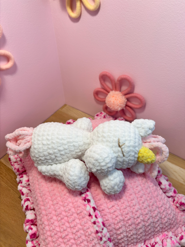 Licorne sur coussin – Image 4